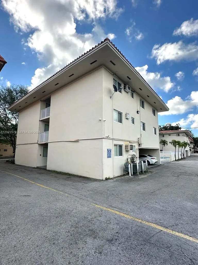 1014 Salzedo Street Coral Gables FL 33134