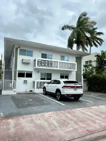 1231 Pennsylvania Avenue Miami Beach FL 33139