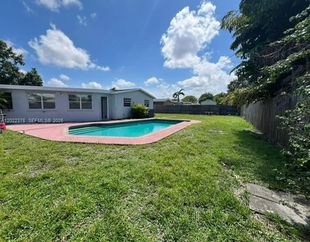 6921 NW 5th Court Margate FL 33063