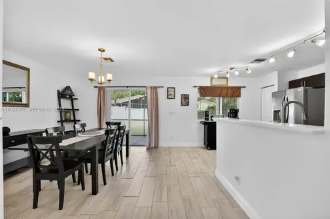 1235 SW 46th Terrace Deerfield Beach FL 33442