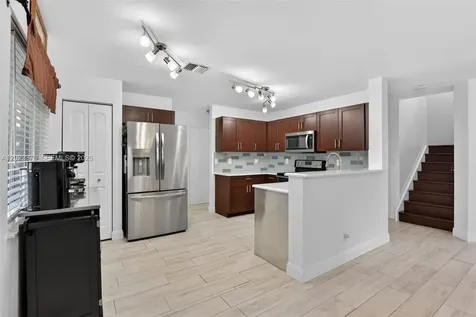 1235 SW 46th Terrace Deerfield Beach FL 33442