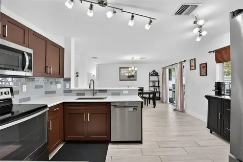 1235 SW 46th Terrace Deerfield Beach FL 33442