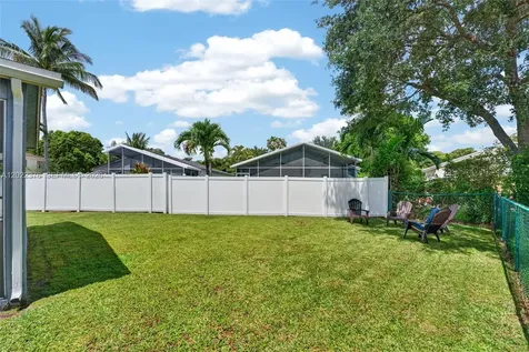 1235 SW 46th Terrace Deerfield Beach FL 33442