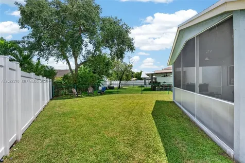 1235 SW 46th Terrace Deerfield Beach FL 33442