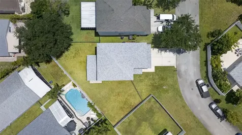 1235 SW 46th Terrace Deerfield Beach FL 33442