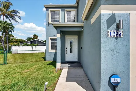 1235 SW 46th Terrace Deerfield Beach FL 33442