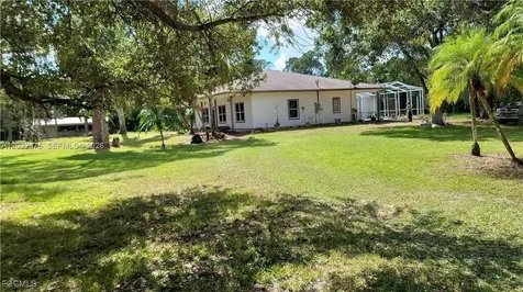 7820 N Rich Road North Fort Myers FL 33917