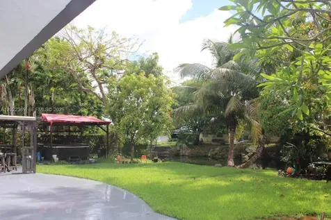 6371 SW 109th Court Miami FL 33173
