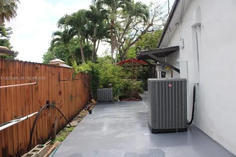 6371 SW 109th Court Miami FL 33173