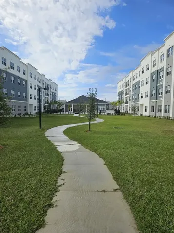 1201 Southstation Place Orlando FL 32809
