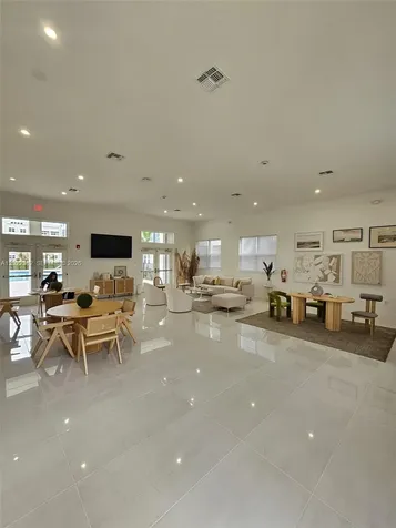 1201 Southstation Place Orlando FL 32809