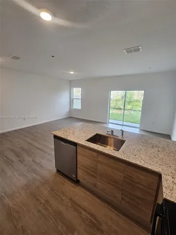 1201 Southstation Place Orlando FL 32809