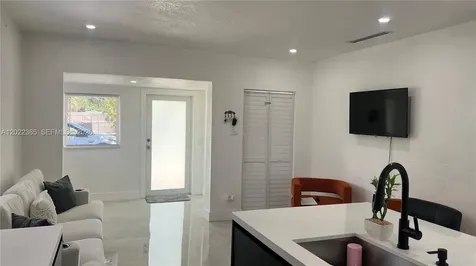 2330 NW 13th Street Fort Lauderdale FL 33311