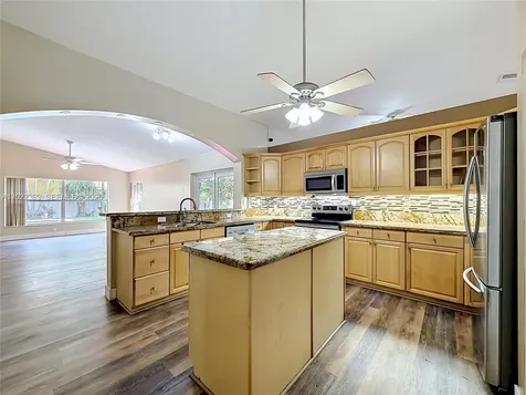 13313 NW 11th Drive Sunrise FL 33323