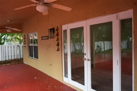 13313 NW 11th Drive Sunrise FL 33323