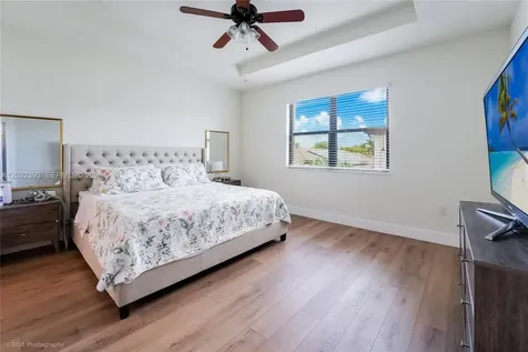 589 SE 34th Terrace Homestead FL 33033