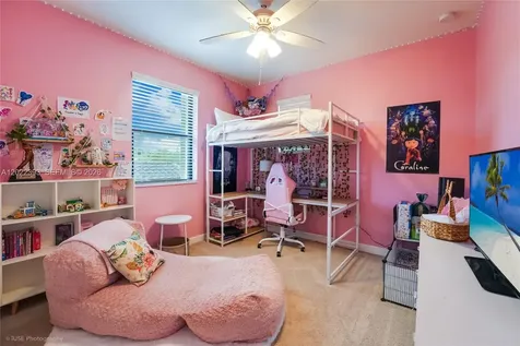 589 SE 34th Terrace Homestead FL 33033