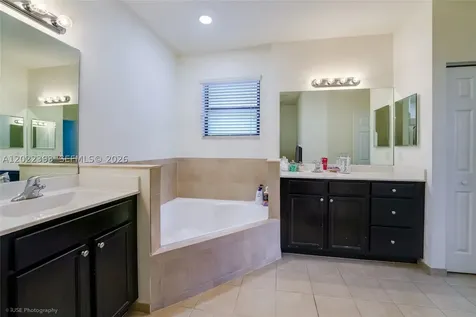 589 SE 34th Terrace Homestead FL 33033