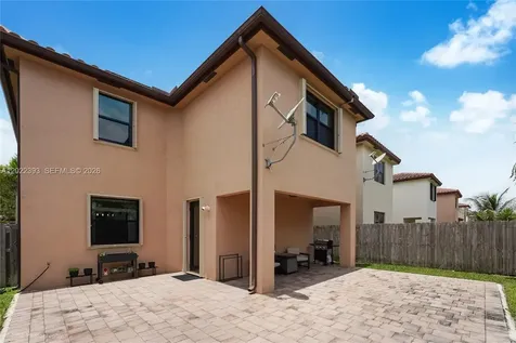 589 SE 34th Terrace Homestead FL 33033