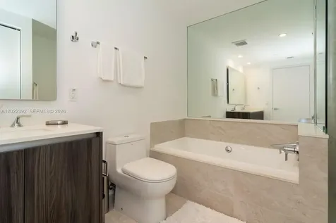 488 NE 18th Street Miami FL 33132