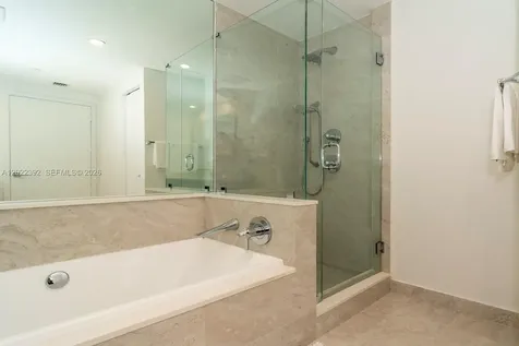 488 NE 18th Street Miami FL 33132
