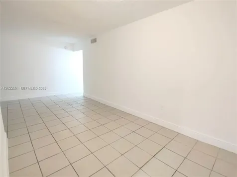 1265 W 24th Street Hialeah FL 33010