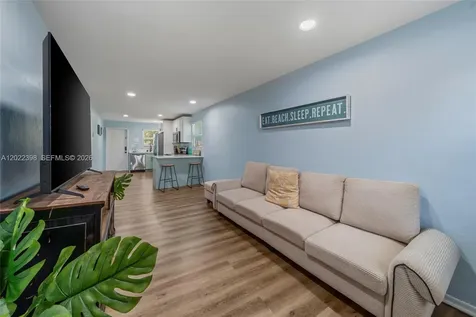 629 N F Street Lake Worth FL 33460