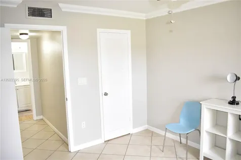 8861 Sunrise Lakes Boulevard Sunrise FL 33322