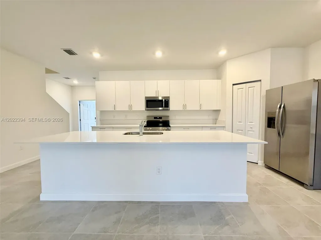 2958 Park Place Dania Beach FL 33312