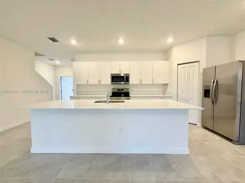 2958 Park Place Dania Beach FL 33312