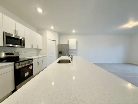 2958 Park Place Dania Beach FL 33312