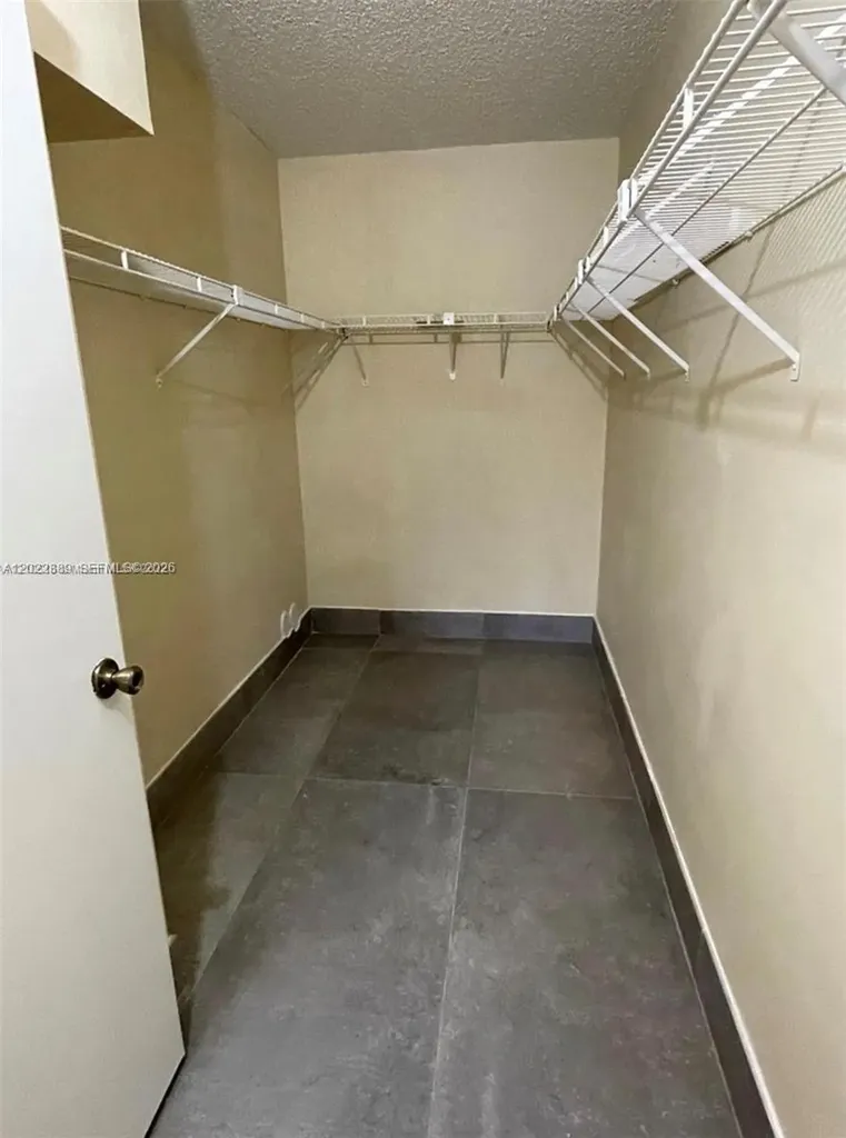 3660 N 56th Avenue Hollywood FL 33021