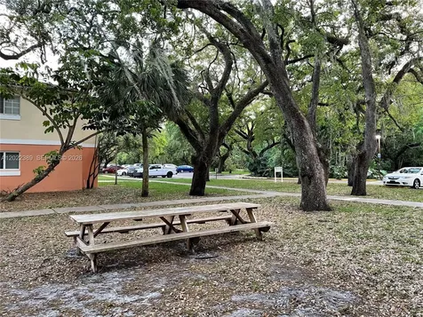 3660 N 56th Avenue Hollywood FL 33021