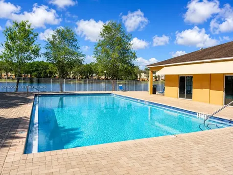 3660 N 56th Avenue Hollywood FL 33021