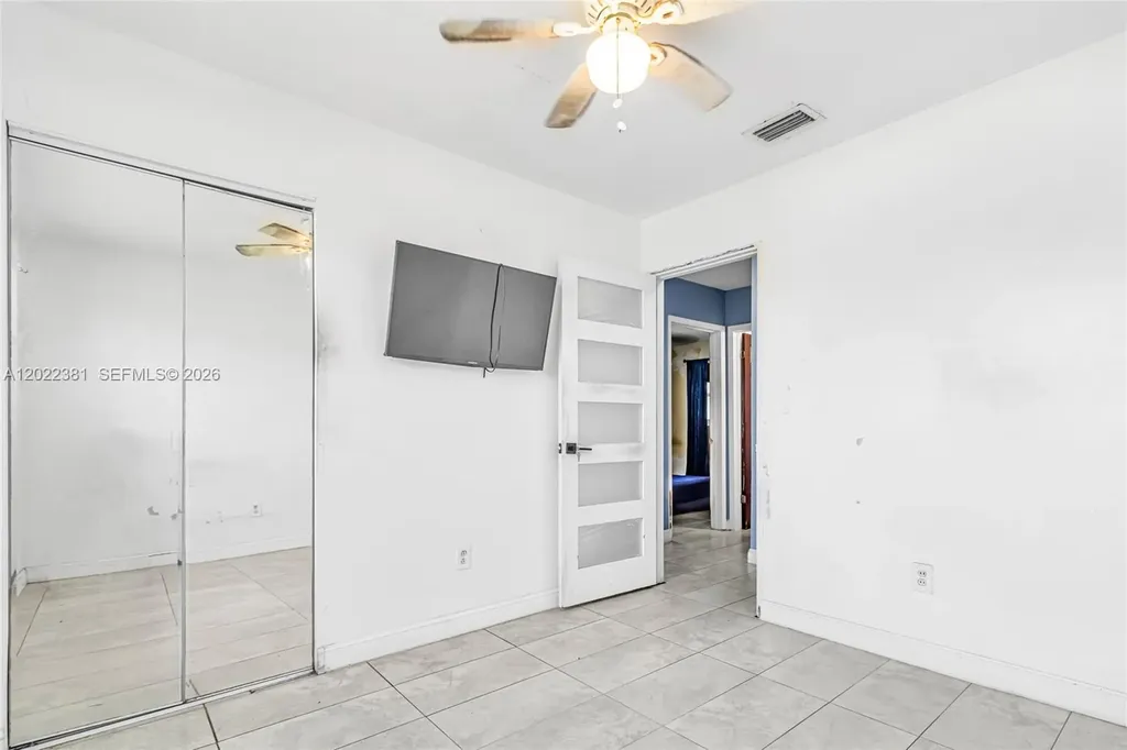 1021 NW 23rd Road Fort Lauderdale FL 33311