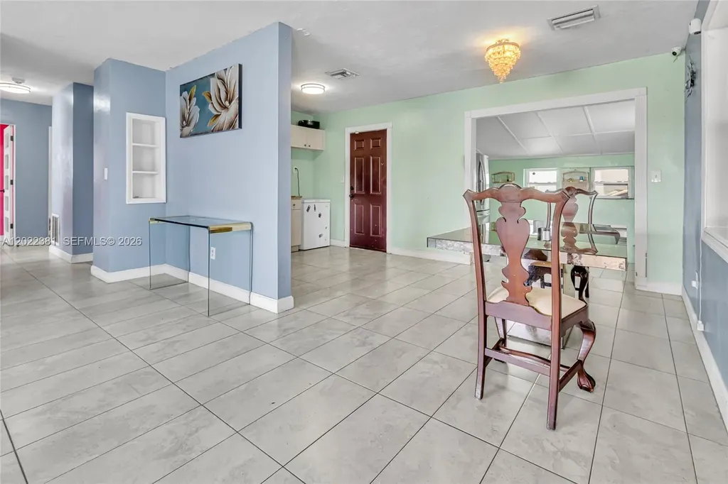 1021 NW 23rd Road Fort Lauderdale FL 33311