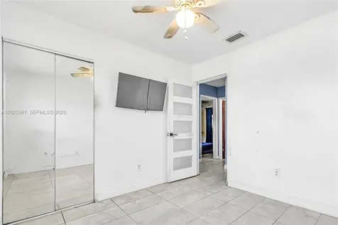 1021 NW 23rd Road Fort Lauderdale FL 33311
