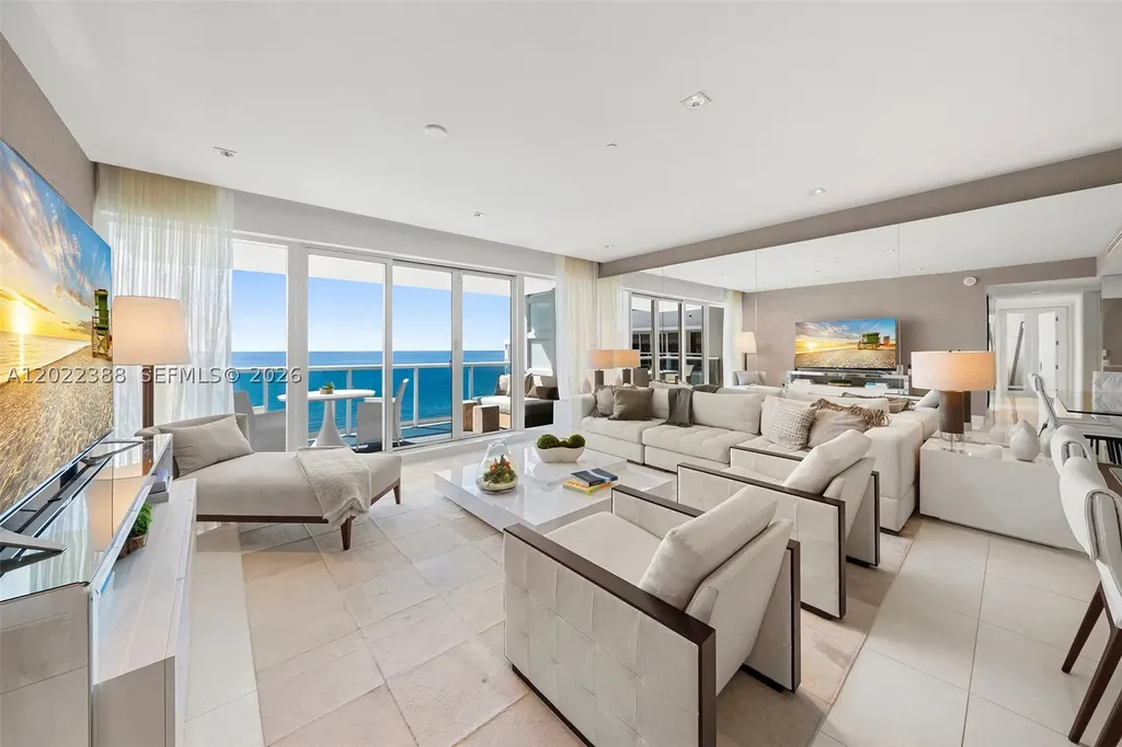 102 24th Street Miami Beach FL 33139
