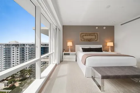 102 24th Street Miami Beach FL 33139