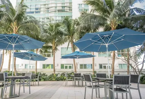 185 SW 7th Street Miami FL 33130