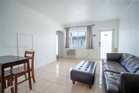 7435 Harding Avenue Miami Beach FL 33141