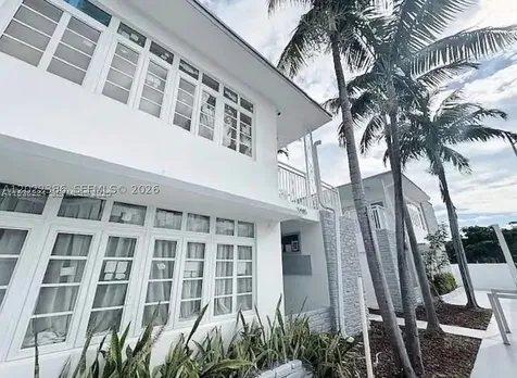 7435 Harding Avenue Miami Beach FL 33141