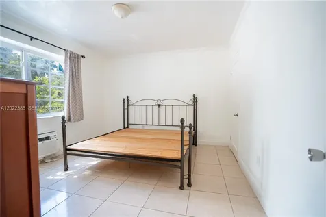 7435 Harding Avenue Miami Beach FL 33141