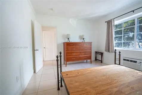 7435 Harding Avenue Miami Beach FL 33141
