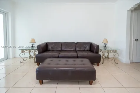 7435 Harding Avenue Miami Beach FL 33141