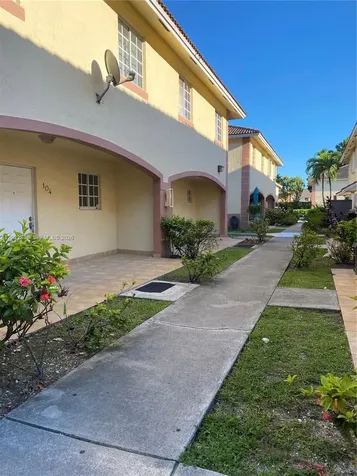 6763 NW 182nd Street Hialeah FL 33015