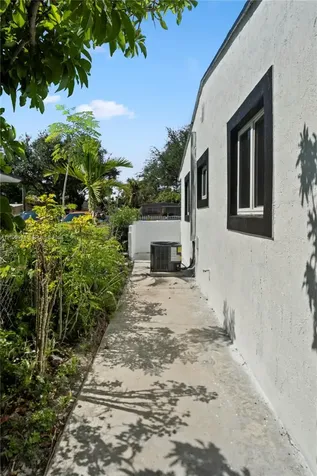 1075 NW 127th Street North Miami FL 33168