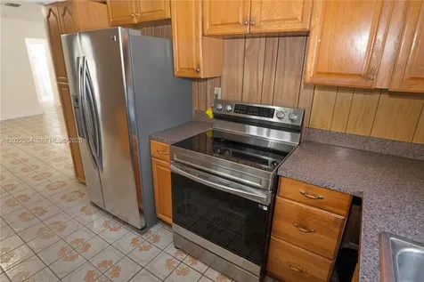 1075 NW 127th Street North Miami FL 33168
