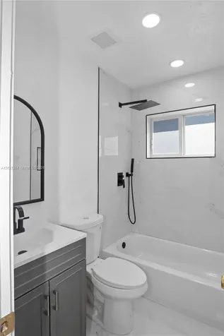 1075 NW 127th Street North Miami FL 33168