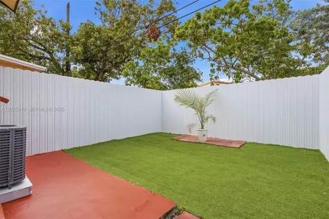 1743 SW 17th Street Miami FL 33145